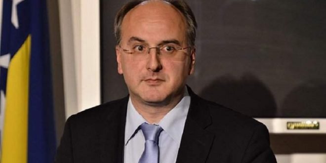 Potvrda međunarodnih sudova: Vojnici JNA bili legitimni vojni cilj Potvrda međunarodnih sudova: Vojnici JNA bili legitimni vojni cilj
